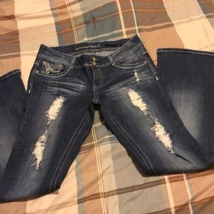Almost Famous distressed jeans